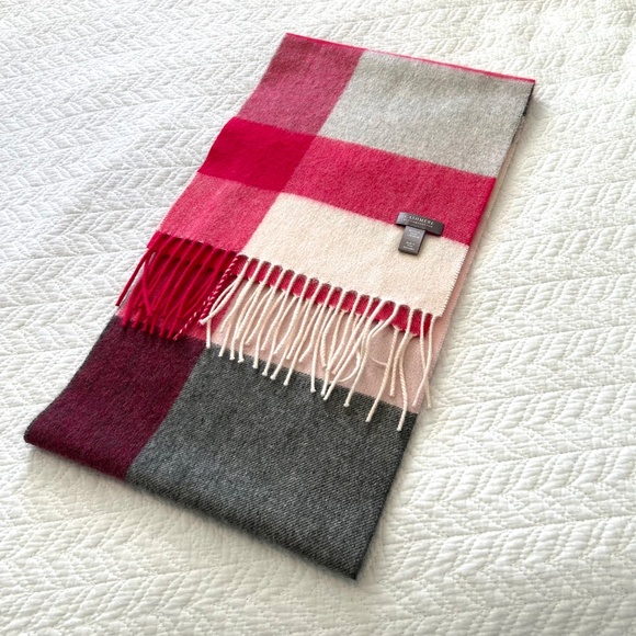 NWOT CHARTER CLUB 100% Cashmere Scarf Red/Pink/Grey/Ivory Black Plaid 10”x62” - Picture 10 of 12